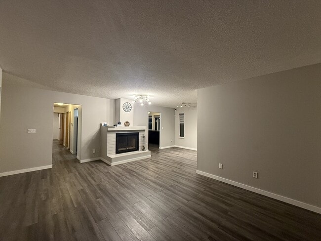 Photo - 2217 Hillside Ave