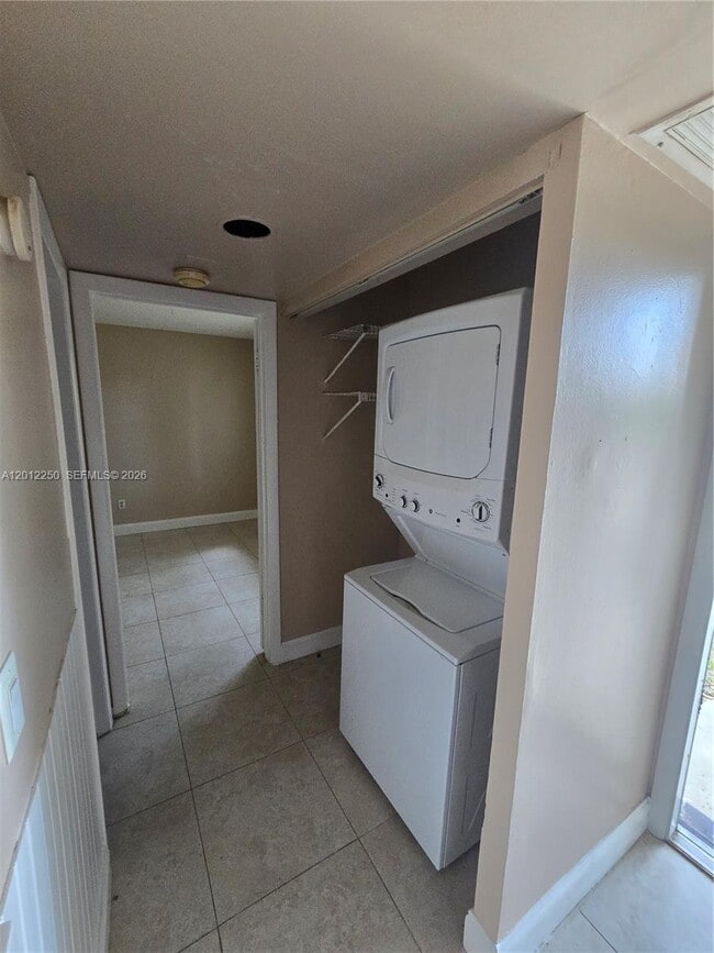Photo - 1630 Sandpiper Blvd