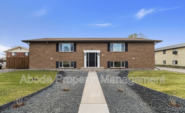 Building Photo - 138 Glenda Dr
