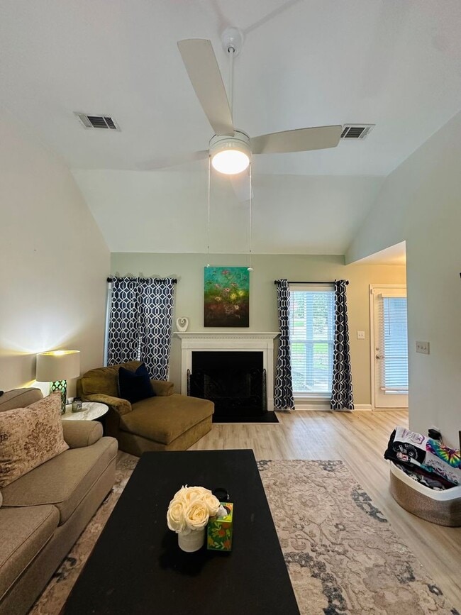 Photo - Updated 3 Bedroom home on the Eastside