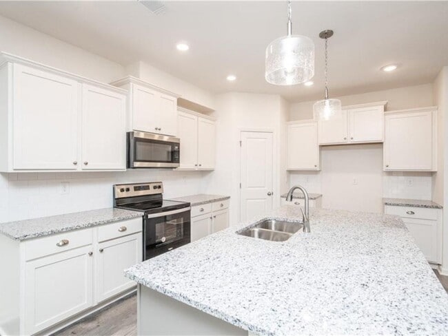 Photo - 4899 Mountain Rose Walk