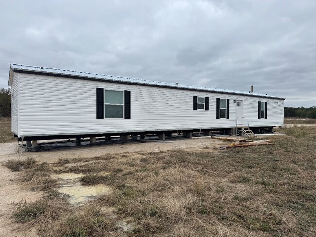 Photo - 350 Patriot Ln