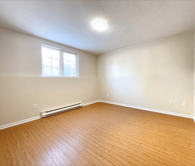 Photo - 276 - 350 Gauvin Road