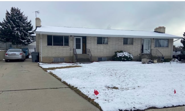 Building Photo - 246 Cherry Hill Dr Unit 246