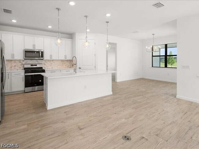 Photo - 18262 Parksville Dr