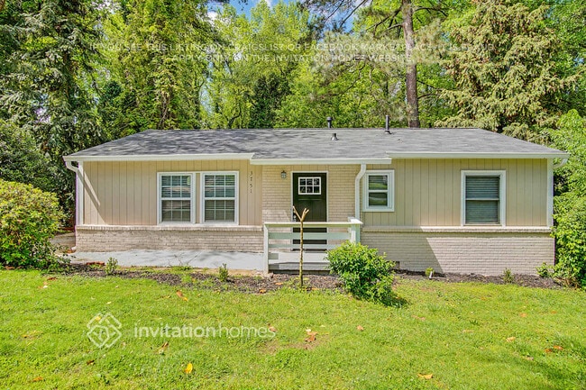 Building Photo - 3751 Clovis Ct NW