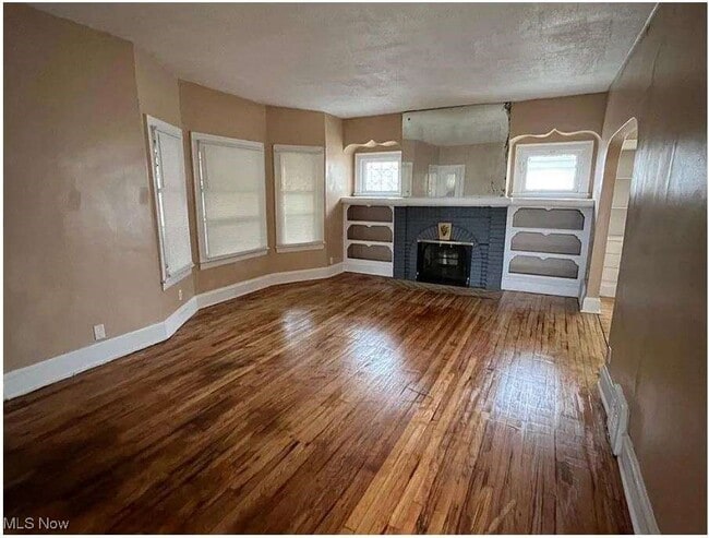 Photo - 3594 E 153rd St