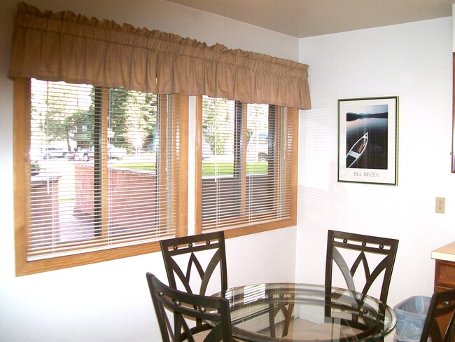 Photo - 835 E Hyman Ave Unit C