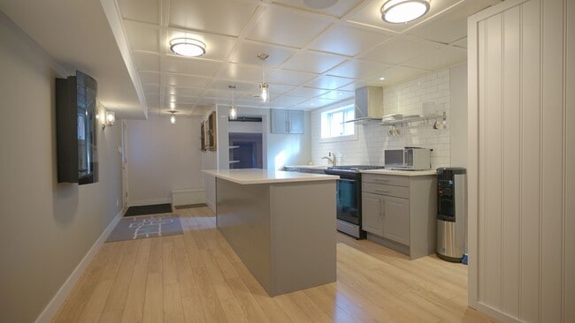 Photo - 94 Glenhaven St