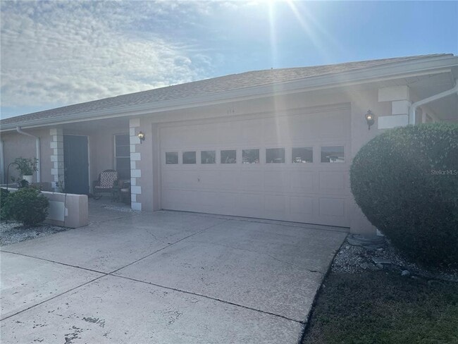 Photo - 114 Wintersong Ln