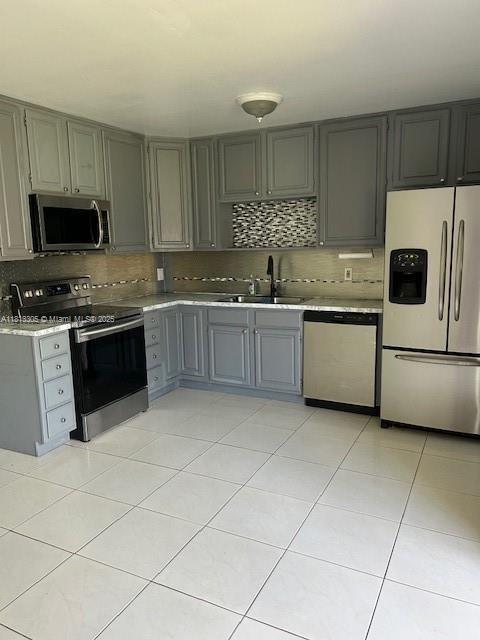Building Photo - 10370 SW 220th St Unit 116 Rental