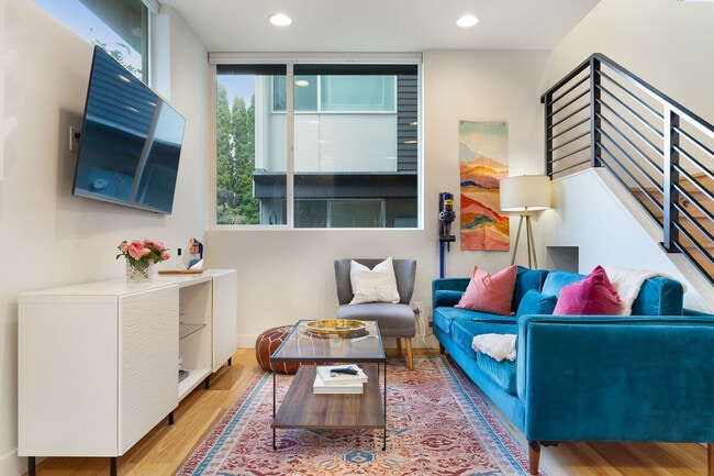 Photo - 71D W Dravus St Unit ID1035898P