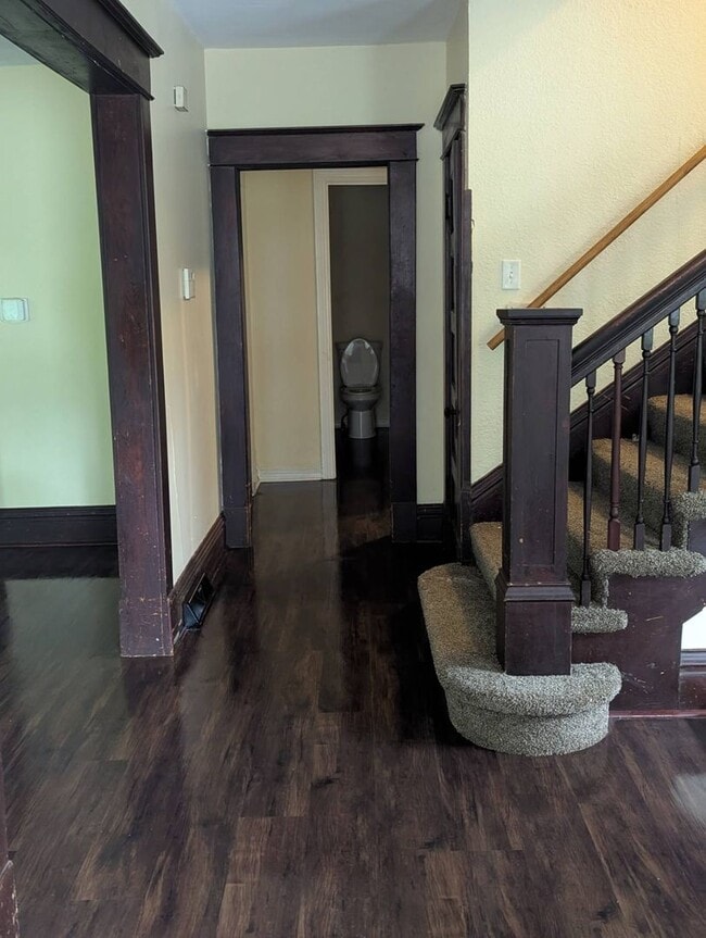 Photo - 5 Bedroom 2.5 Bath 3 Story House