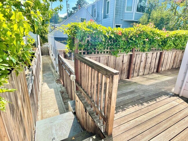 Photo - Remodeled Off Street Cottage 2BR/1BA Priva... Unit 620 A 29th Street