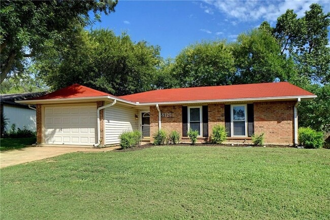 Photo - 5725 Macrae St Casa