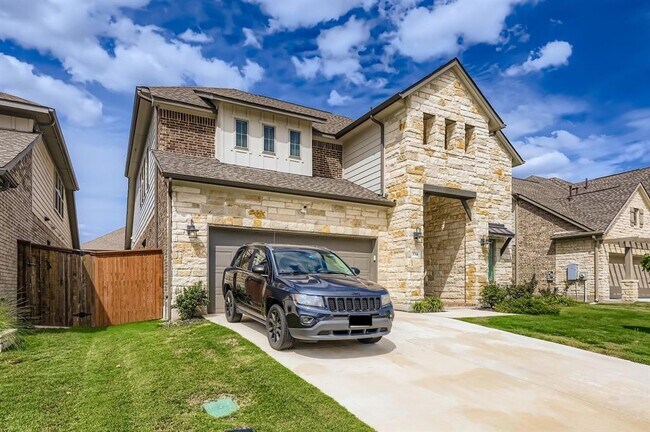 Photo - 134 Arcadian Ln