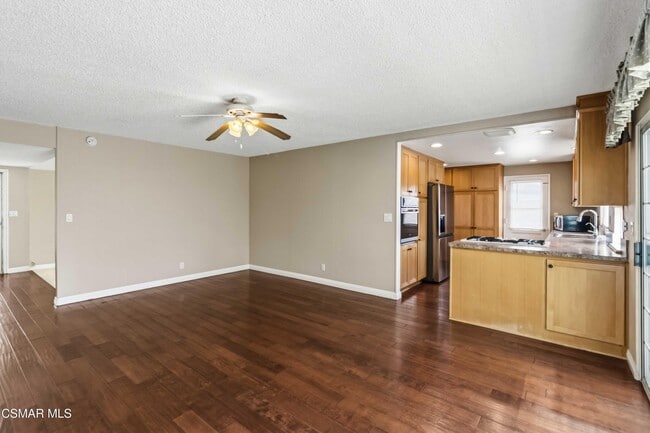 2253 Grafton St