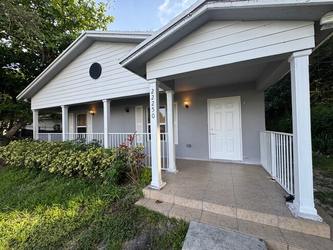 Photo - 22250 Miami Ave