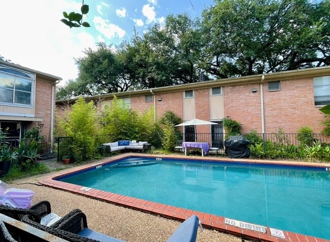 Building Photo - 3420 Mt Vernon St Unit 9 Rental