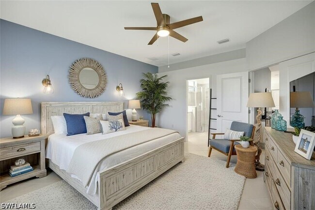 Photo - 2567 Vine Ave