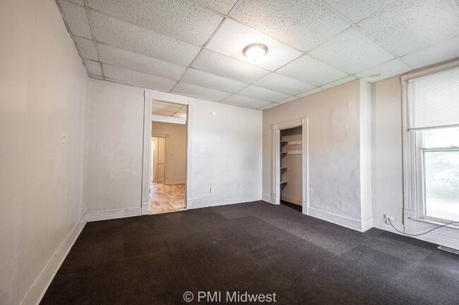 Photo - 632 S State St