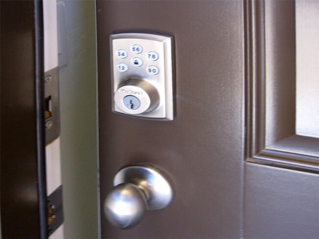 Photo - Four Bedroom home for rent in Magma Ranch for under $2000.00