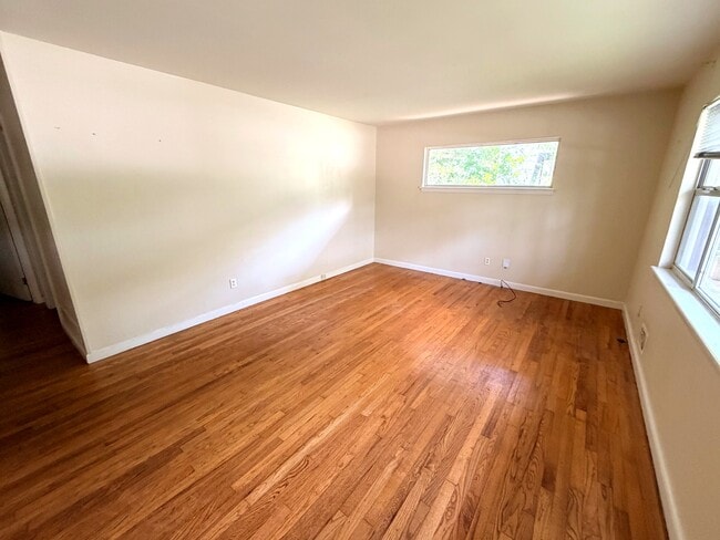 Photo - 1373 Markan Dr NE Unit 1