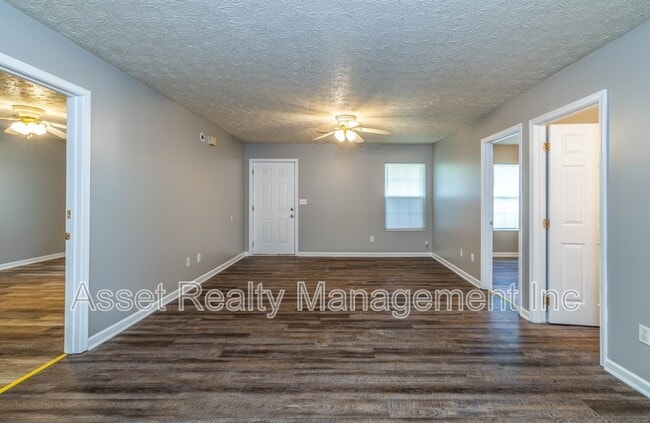 Photo - 152 Red Bud Ln