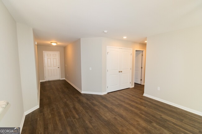 Photo - 105 Callaway Cres