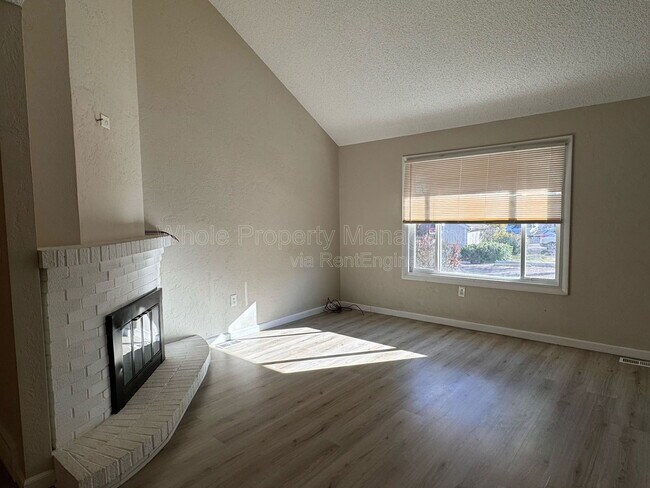 Photo - 1244 S Reed St