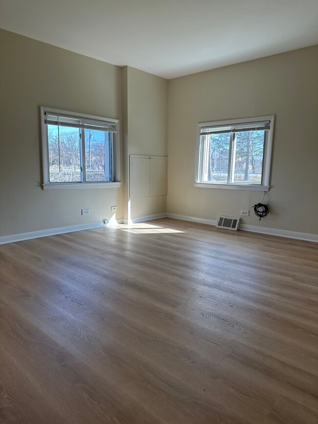 Photo - 16664 Aptakisic Rd Unit 1E