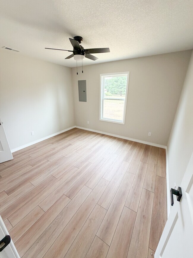 306 Stone Cottage Dr