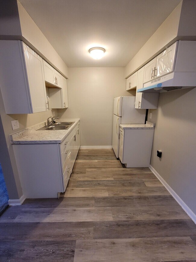 Photo - 4600 Applegrove St NW Unidad 8