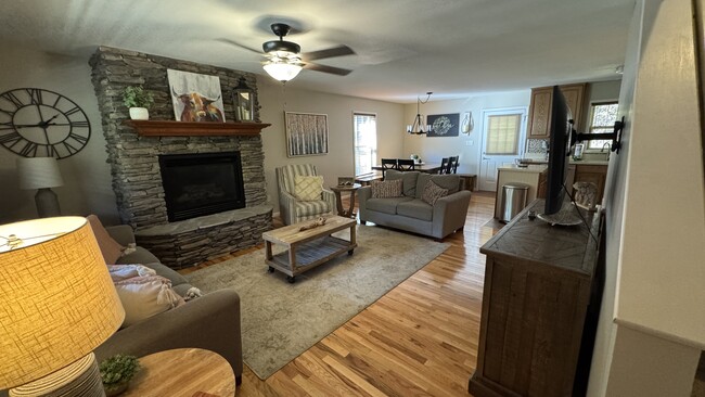 Photo - 1351 Pine Run Rd