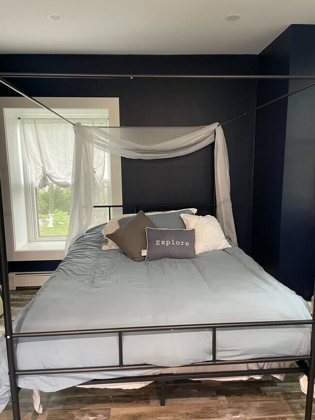 Downstair Sleeping Area - 183 Highland Rd