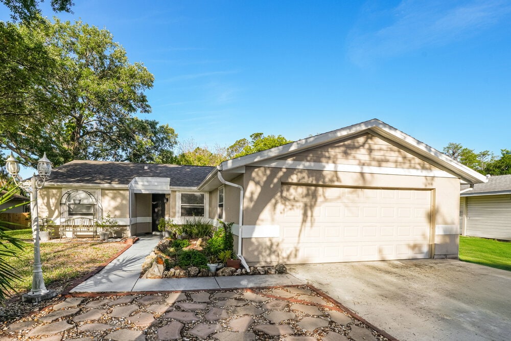 Photo - 412 Lakeview Dr
