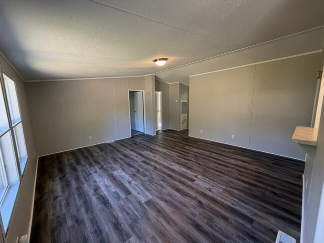 Photo - 3577 Jefferson St