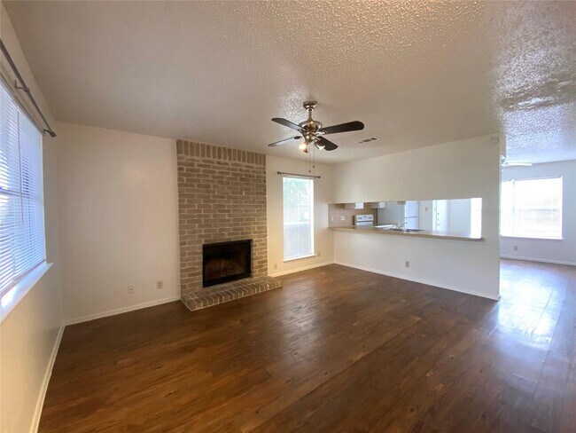 Photo - 1509 Cinnamon Path