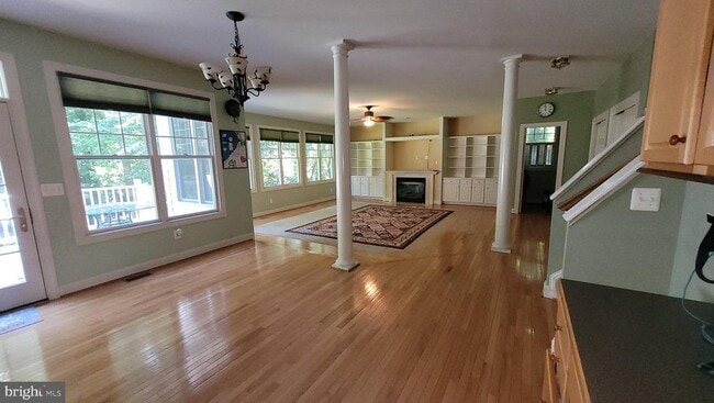 Building Photo - 1707 Governor Ritchie Hwy Rental