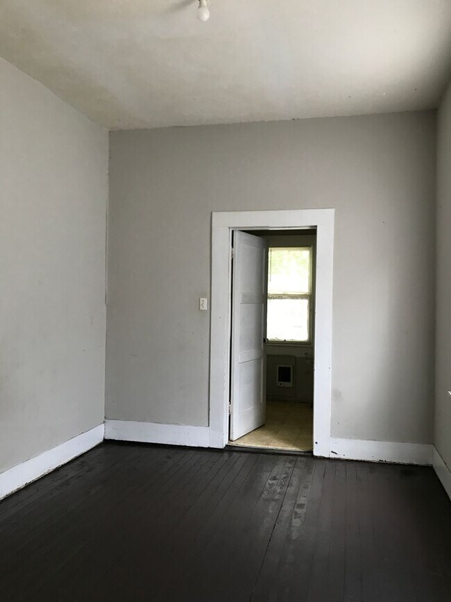 1802 A Marye St. Duplex on the corner Rental For Rent in