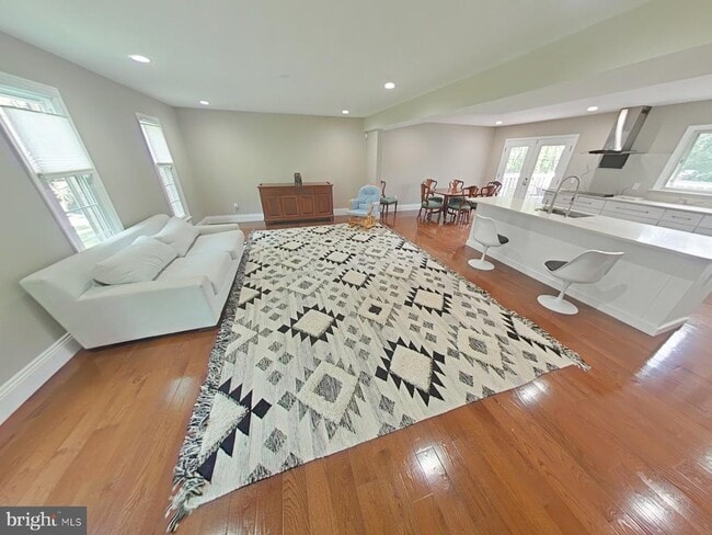 Photo - 1639 Winding Waye Ln