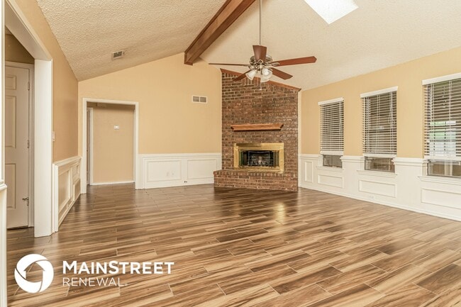 Photo - 744 Santa Fe Trail