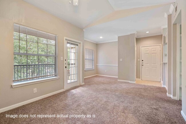 Photo - 2400 Spring Rain Dr