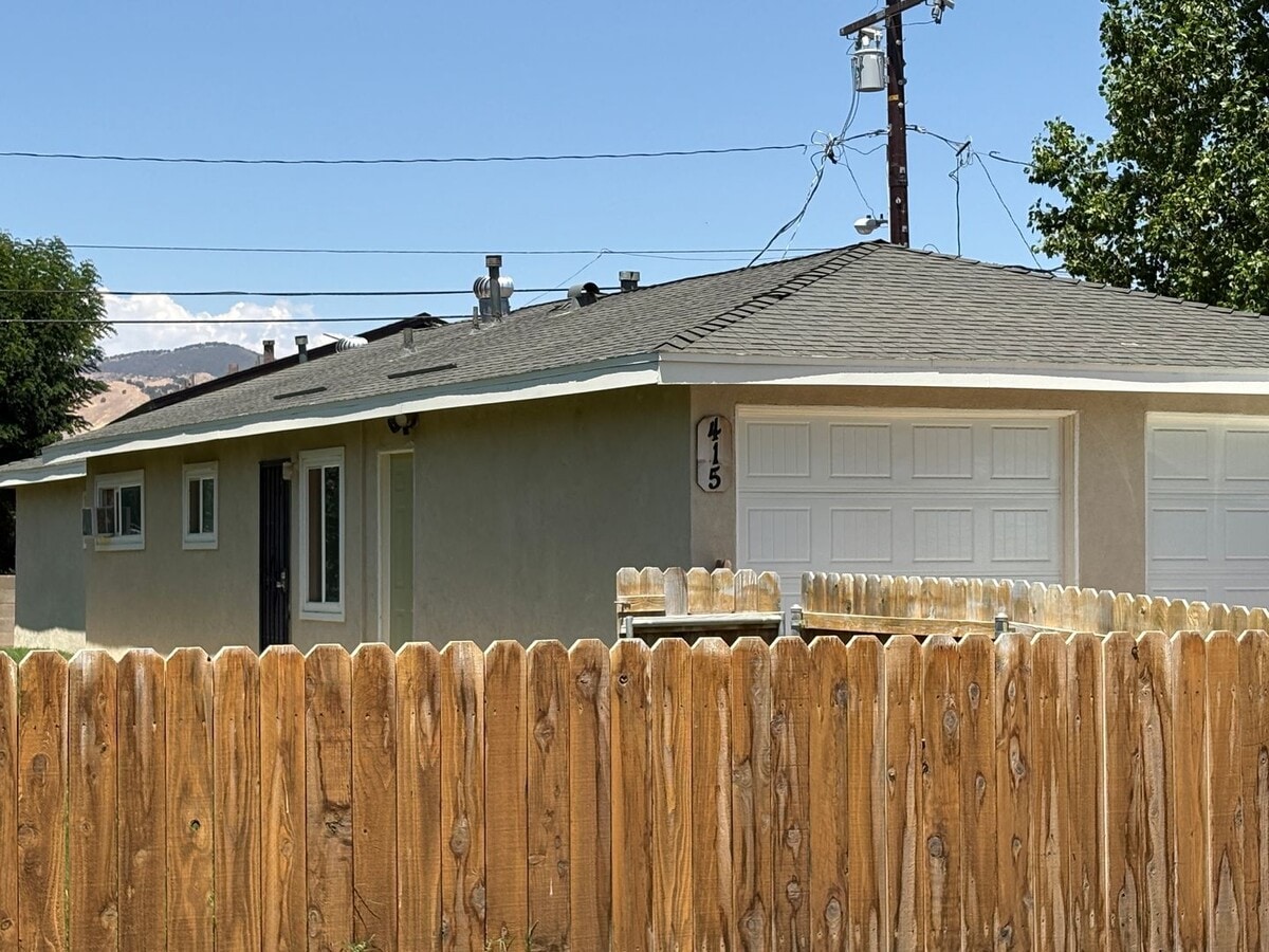 2 Bedroom - Downtown Tehachapi - 2 Bedroom - Downtown Tehachapi House
