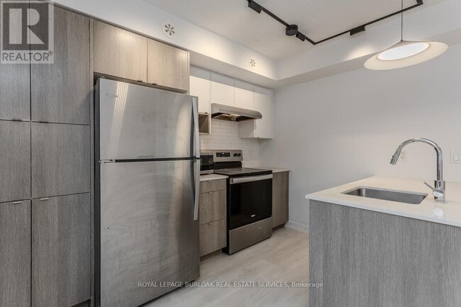 Photo - 1133 Cooke Blvd.