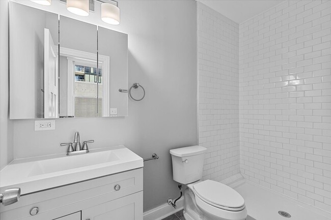 Photo - 1133 N State St Condo Unit 4D