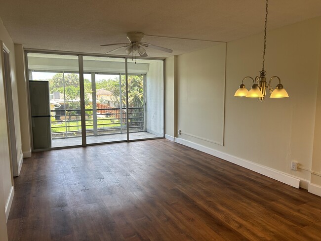 Photo - 109 Royal Pk Dr Unit 2c