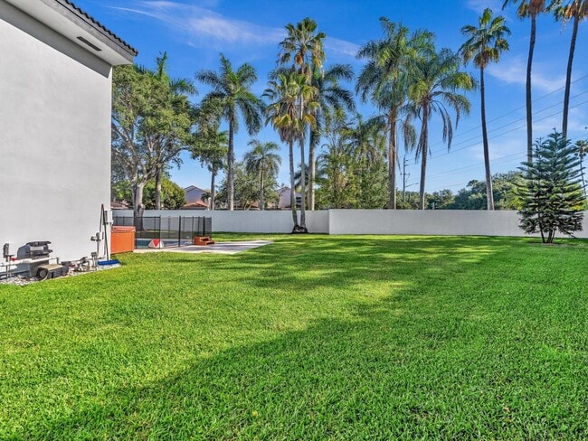 Photo - 3715 Starboard Ave