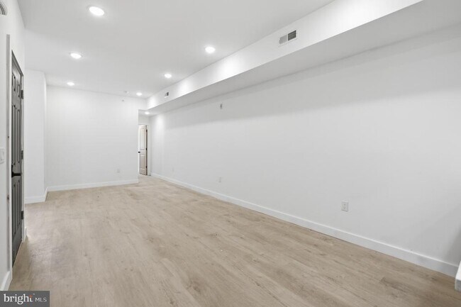 Photo - 2326 N 16th St Unit 3