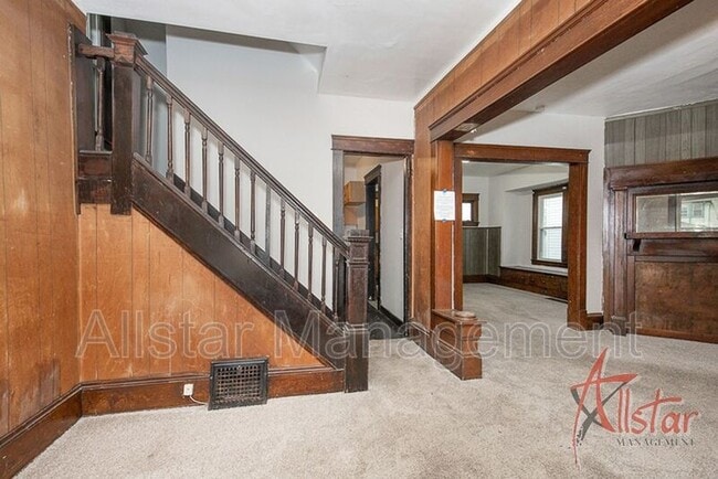 Photo - 2045 W 89th St